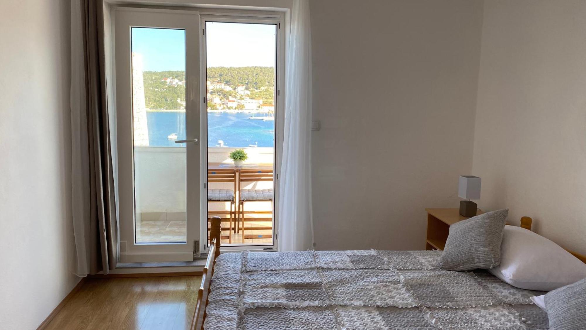 Sunset House With Seaview Apartment ฮวาร์ ภายนอก รูปภาพ