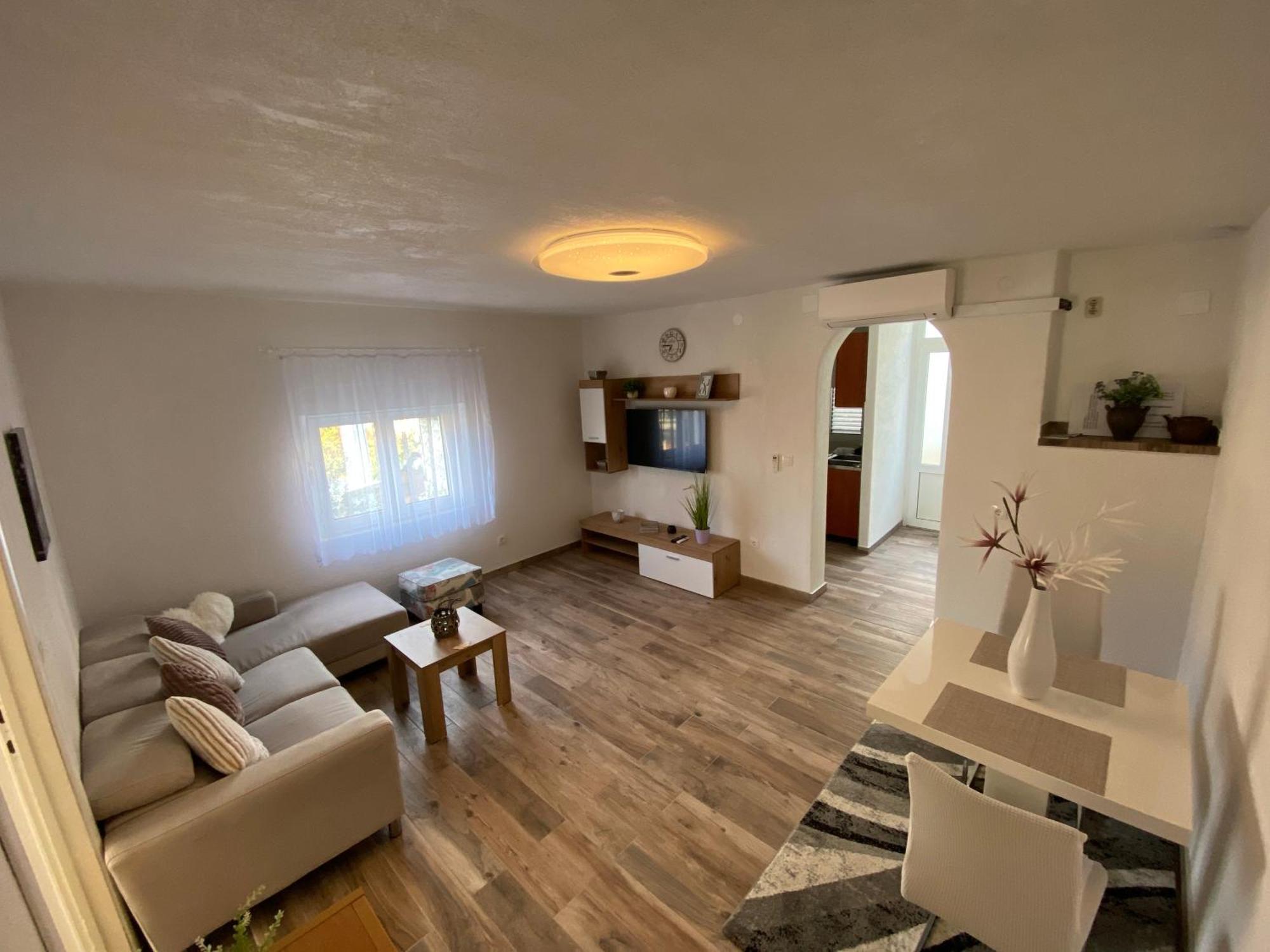 Sunset House With Seaview Apartment ฮวาร์ ภายนอก รูปภาพ